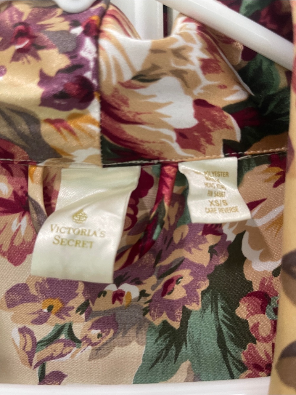 Vintage Victoria Secret Floral Satin long Robe Beige Burgundy size XS/S - Picture 2 of 10